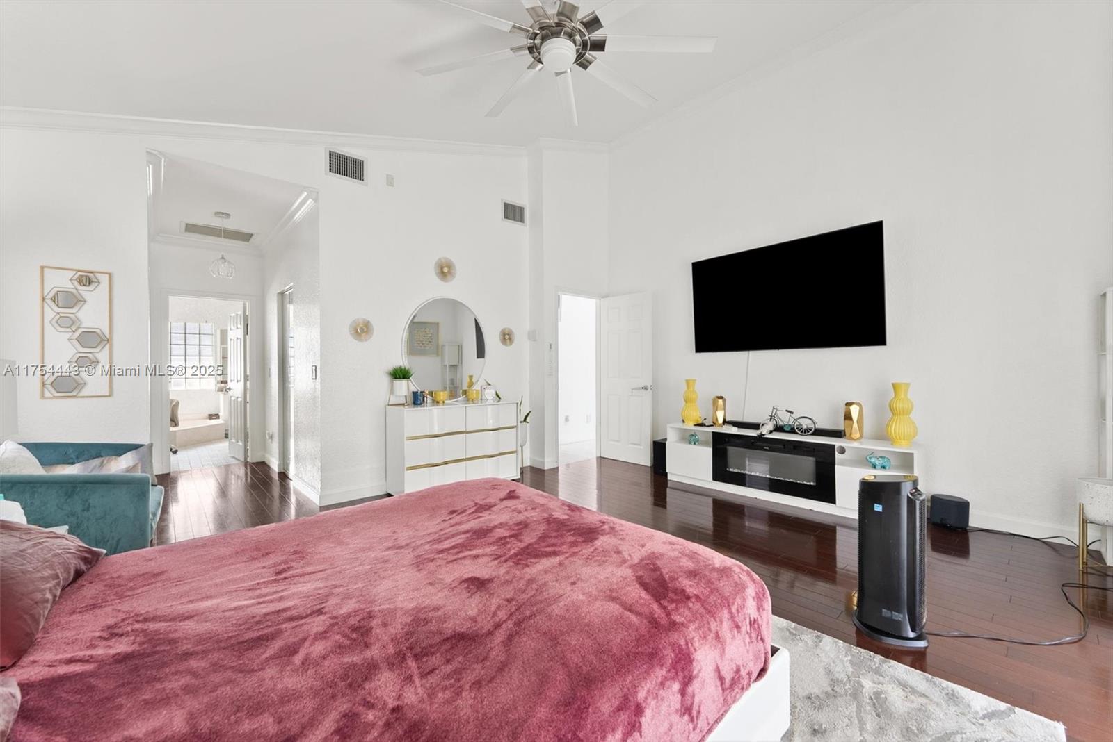 LANDINGS - Residential