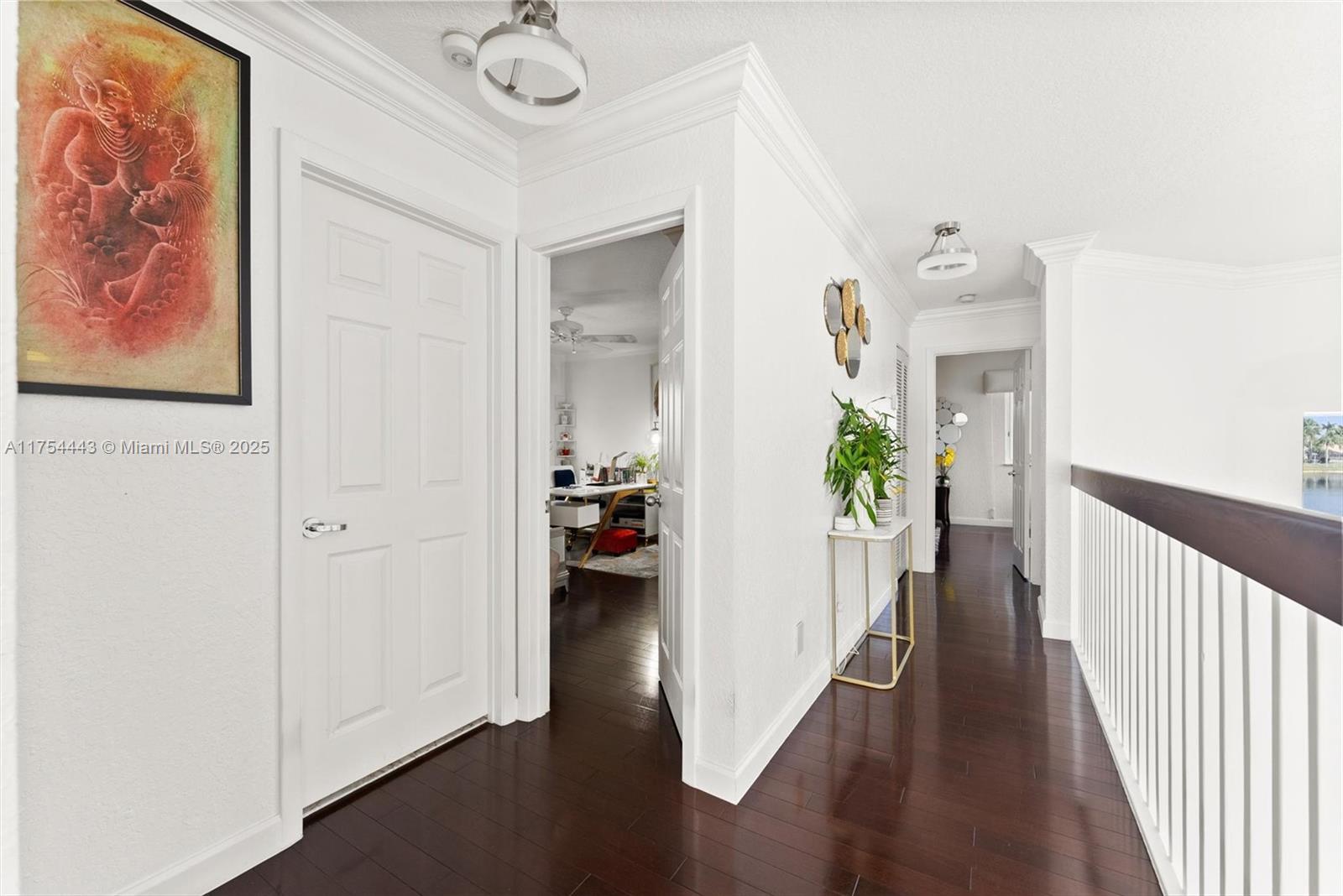 LANDINGS - Residential
