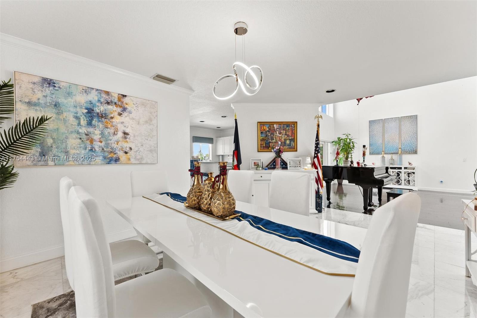 LANDINGS - Residential