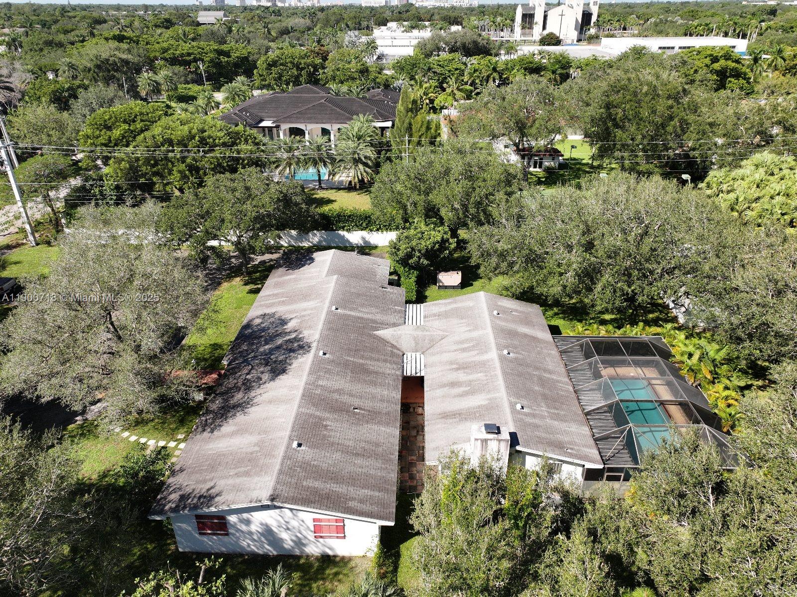 5345 SW 84th St