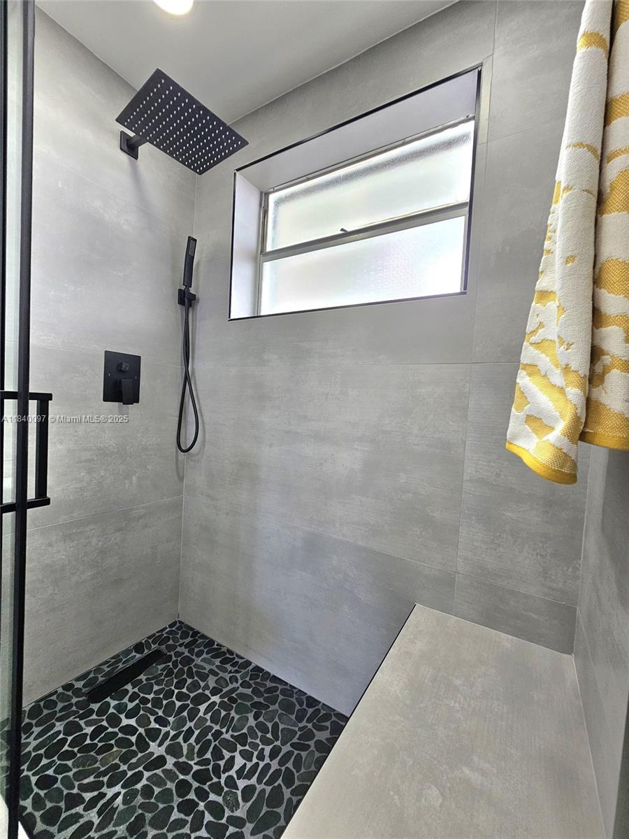 PARK SOUTH SEVEN INC COND - Residential Lease