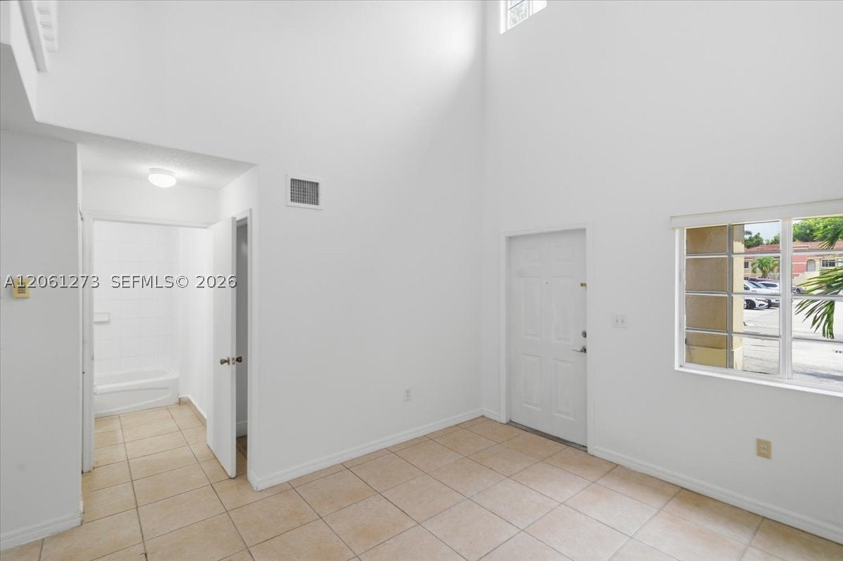 7245 NW 173rd Dr 2505