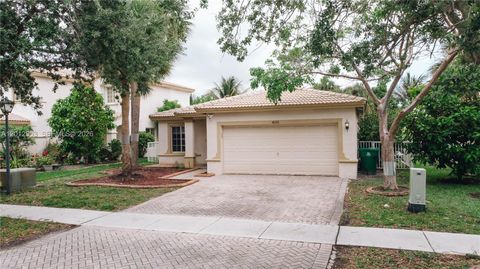 Photo of 4595 SW 125th Ln, Miramar, FL 33027 (MLS # A12012953)