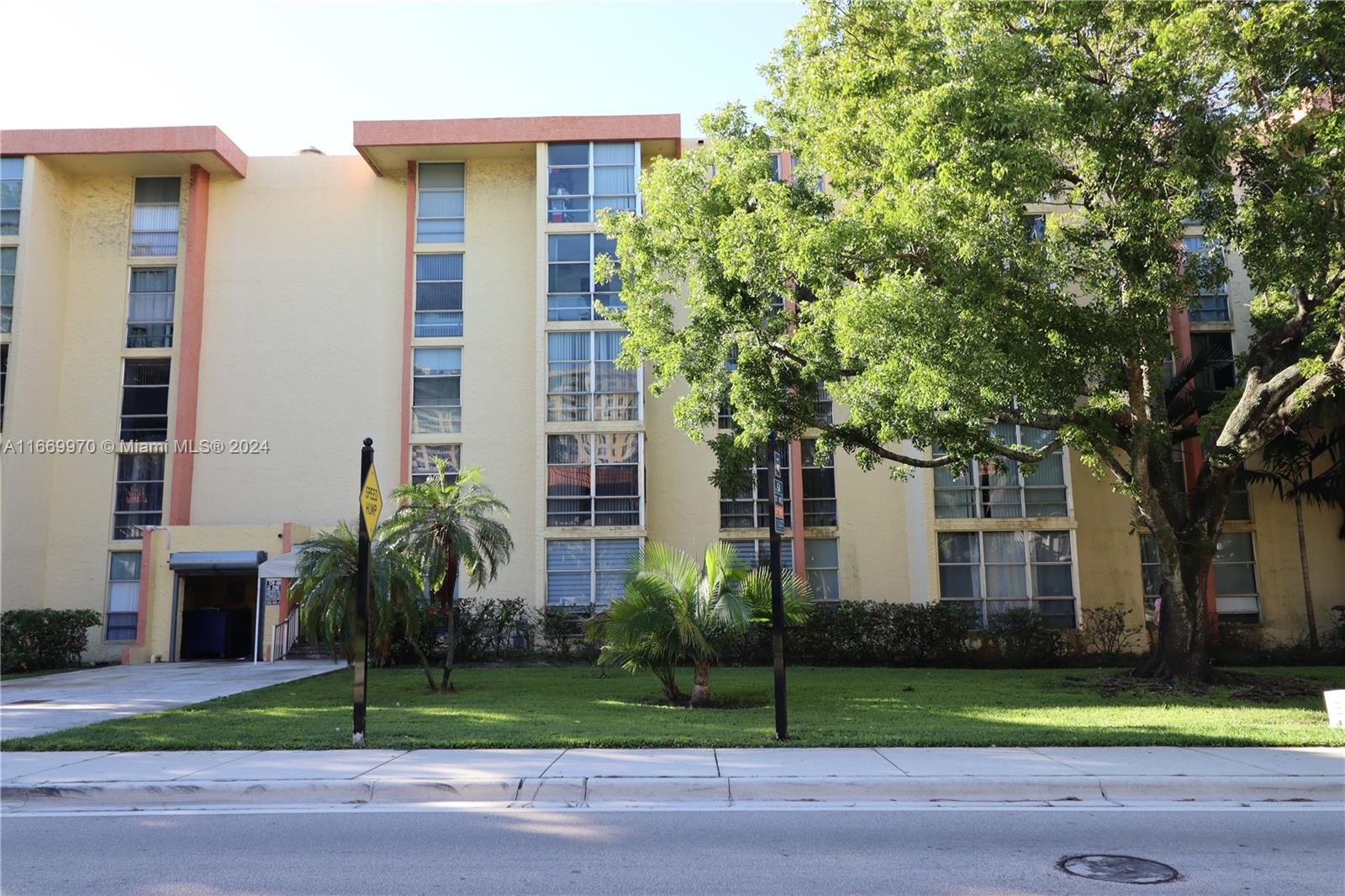 AVILA SOUTH CONDO - Residential