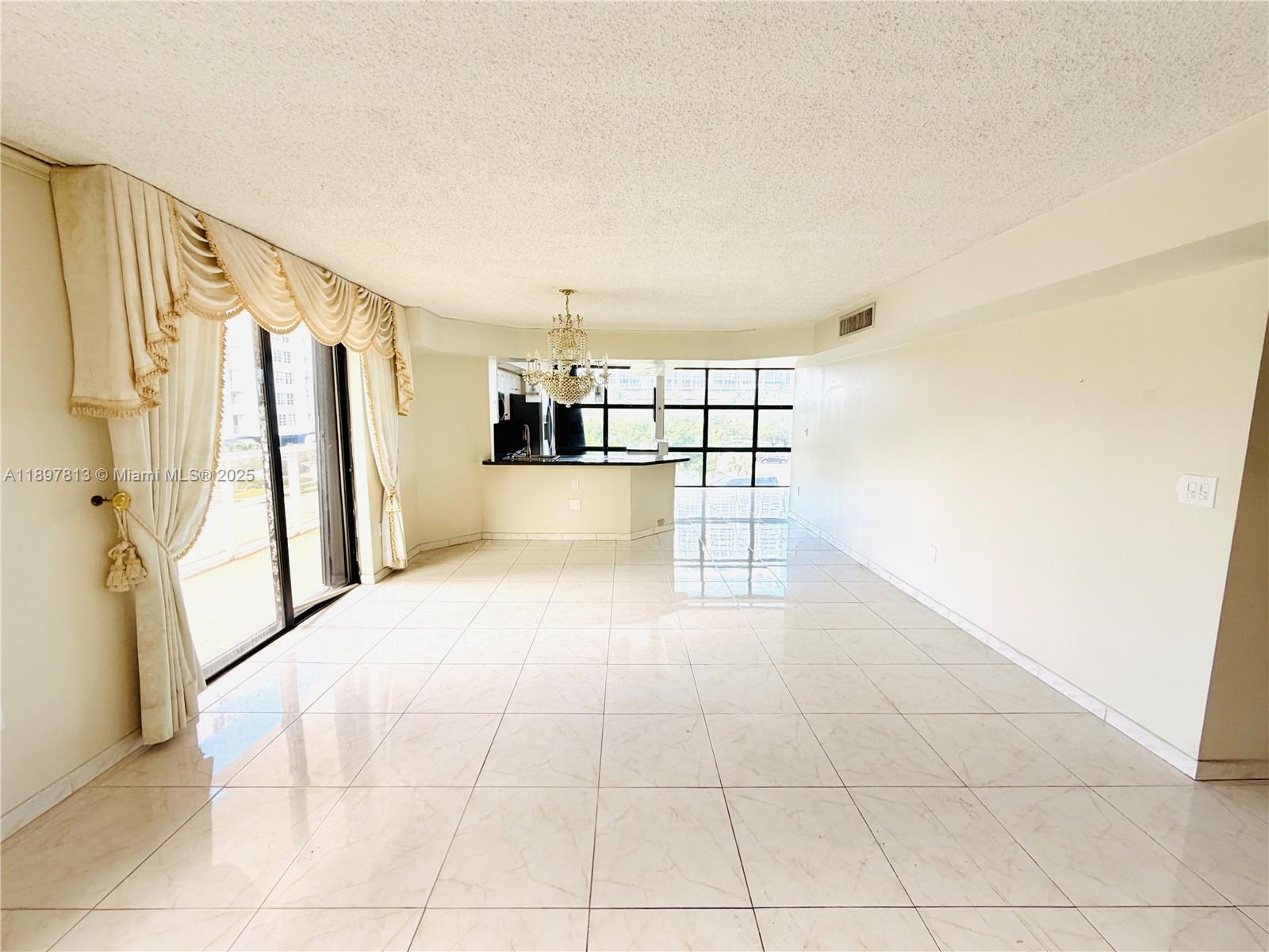 MAR DEL PLATA CONDO - Residential