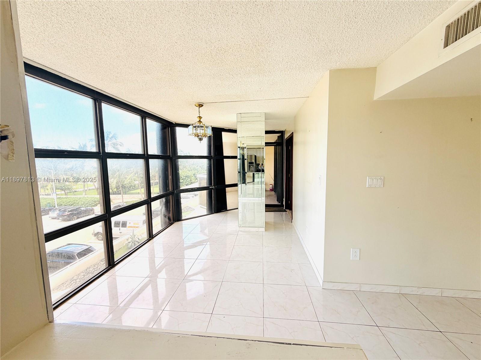MAR DEL PLATA CONDO - Residential