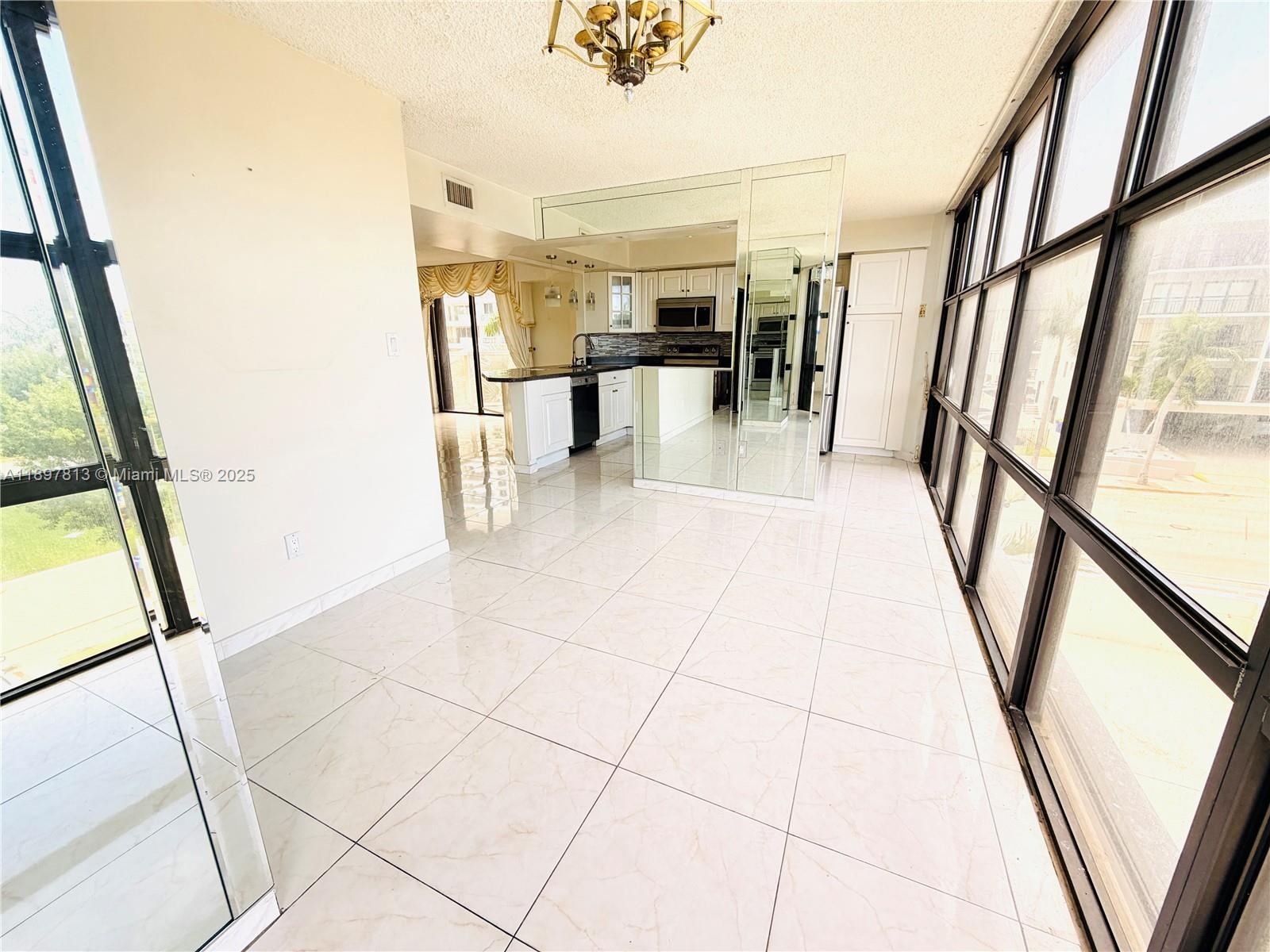 MAR DEL PLATA CONDO - Residential