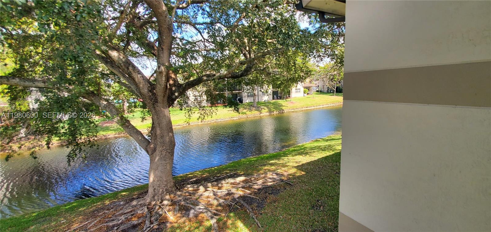 VILLAS DE VENEZIA CONDO - Residential Lease