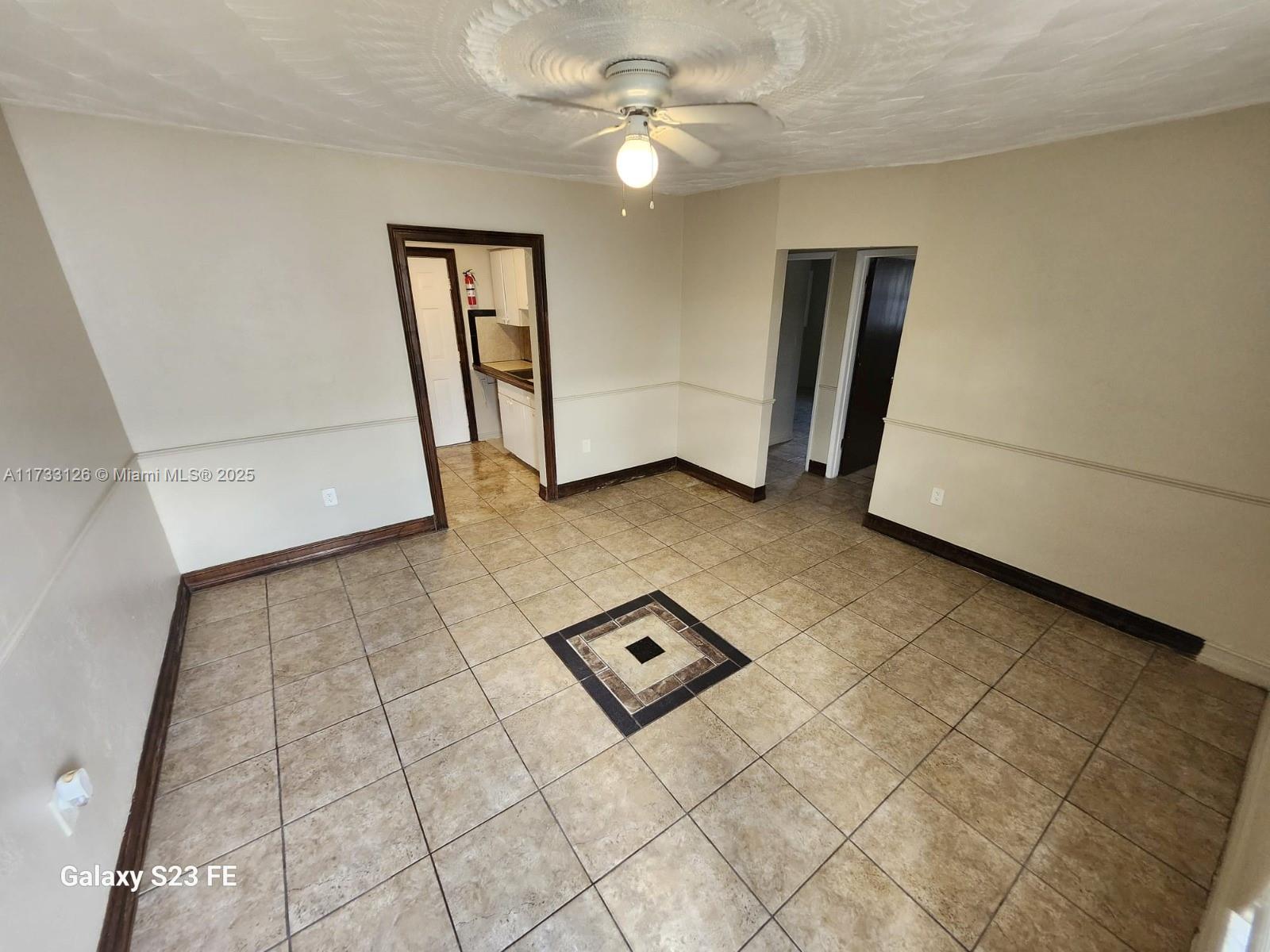 NORTH LIBERTY CITY - Residential Income