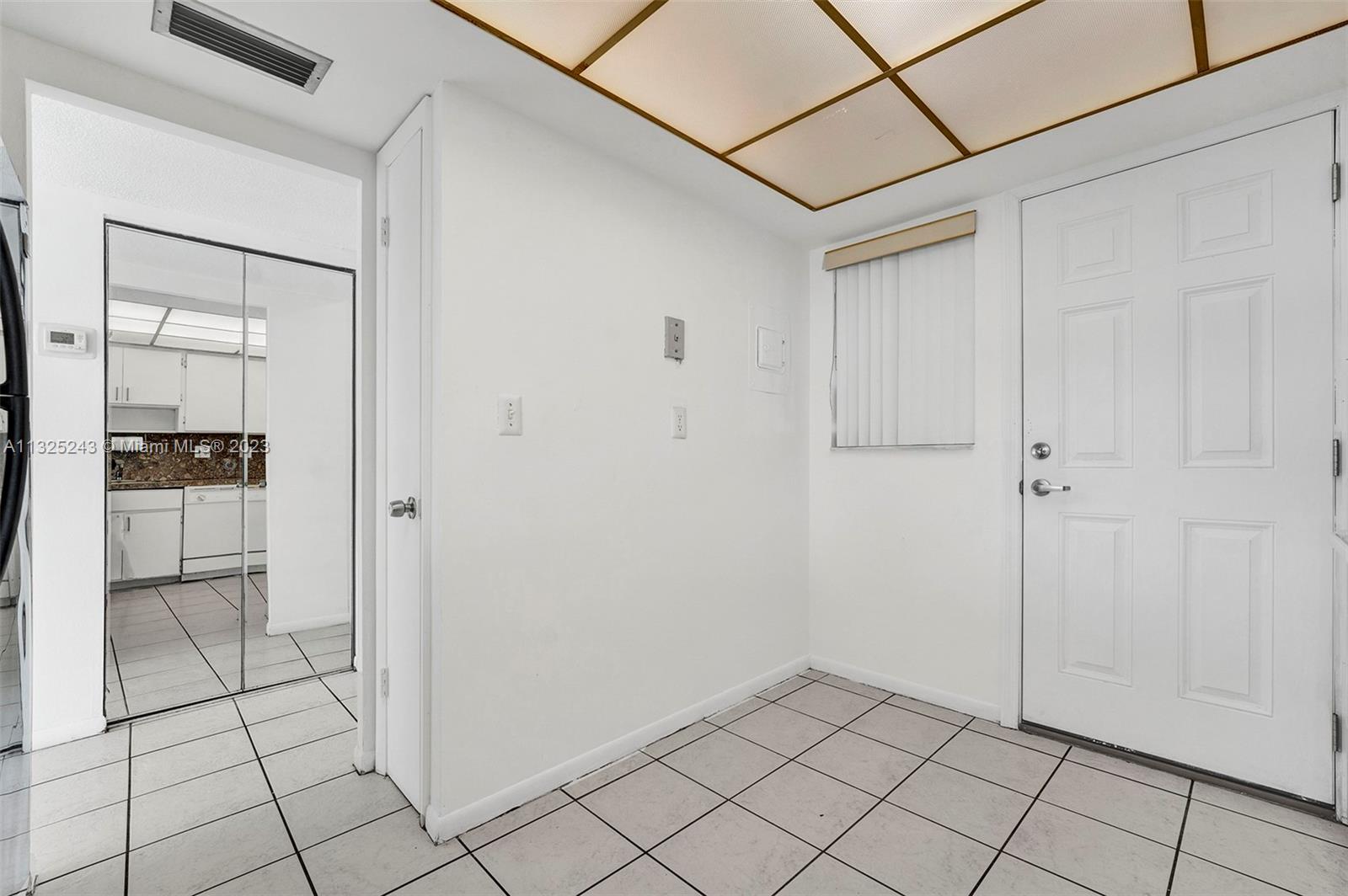 Photo 17 of 24 of 1000 NE 191st St 23 condo