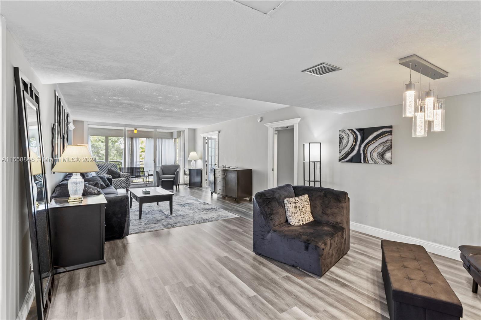 Rental Property at 3980 Oaks Clubhouse Dr 303, Pompano Beach, Broward County, Florida - Bedrooms: 3 
Bathrooms: 2  - $2,850 MO.