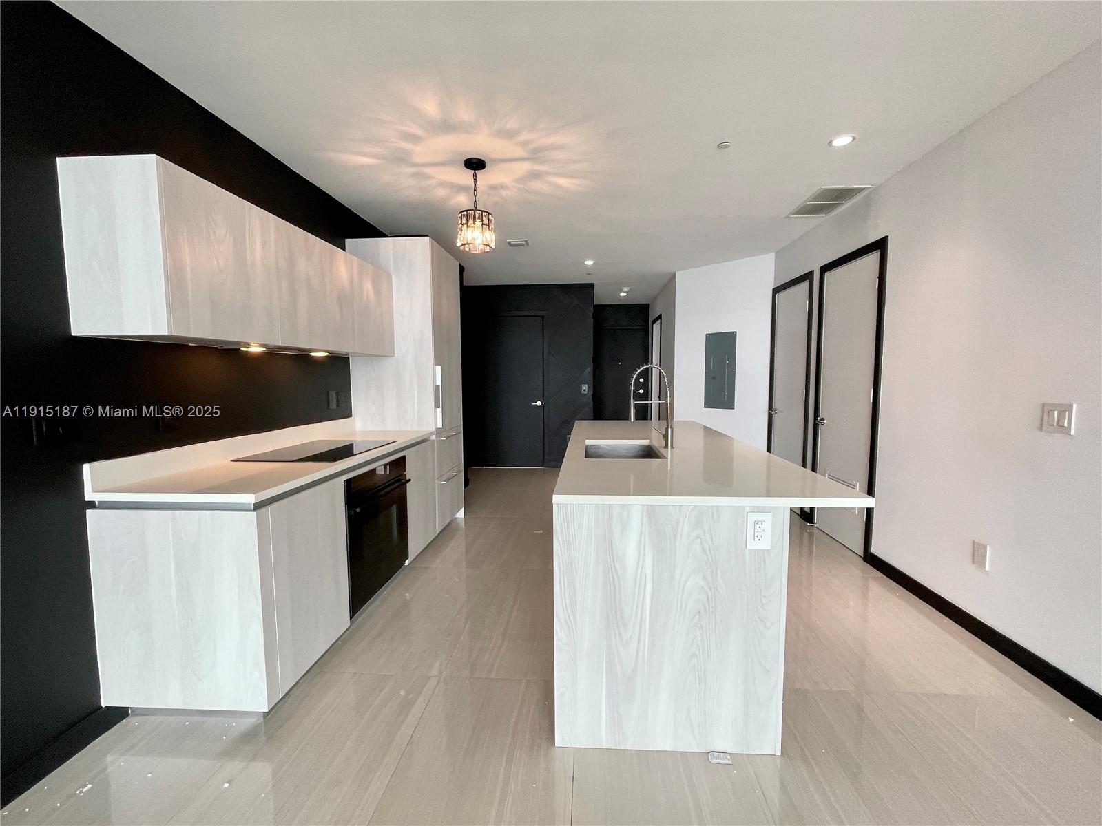 Gran Paraiso Condo - Residential Lease