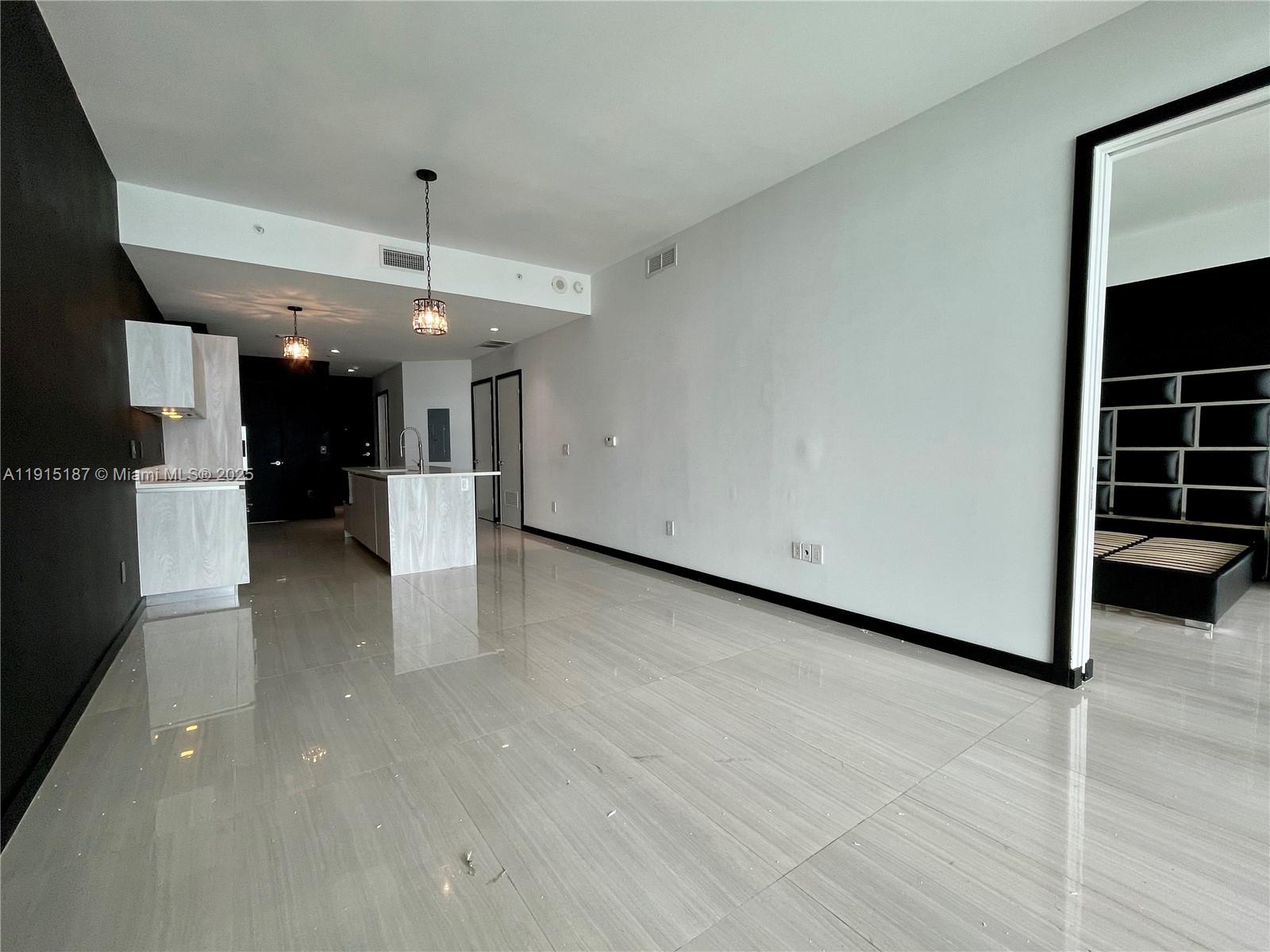 Gran Paraiso Condo - Residential Lease