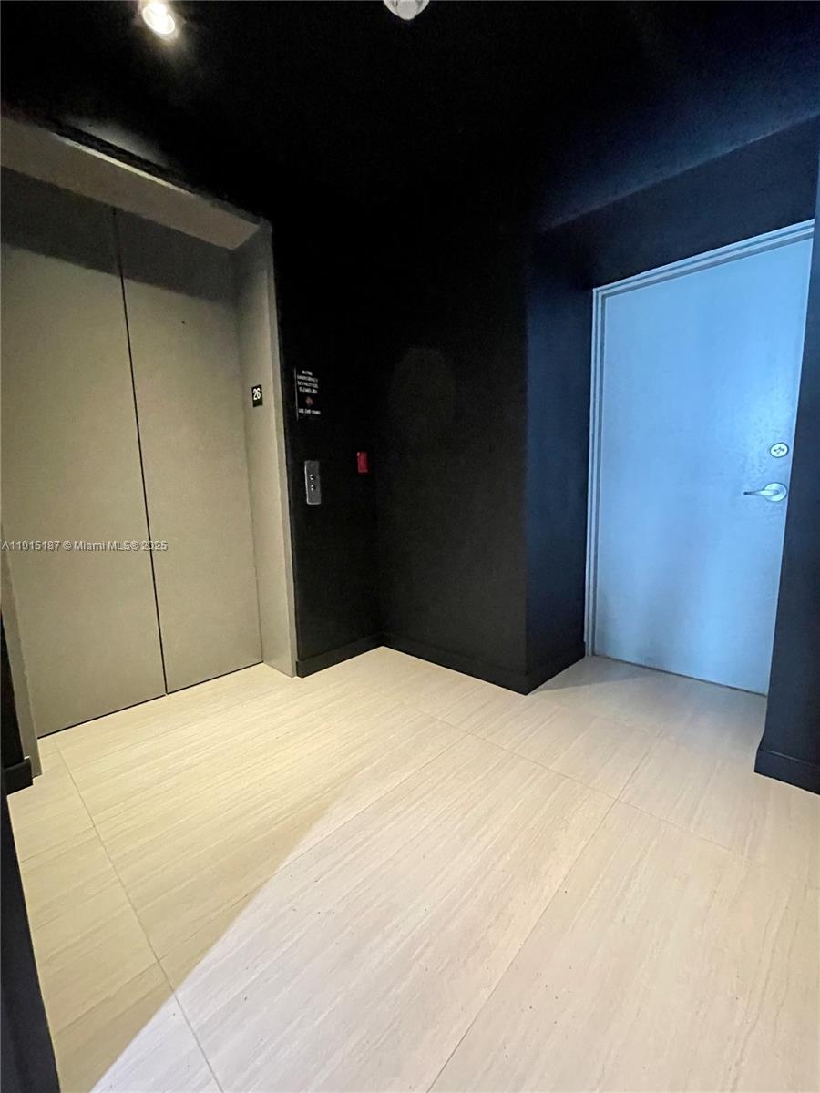 Gran Paraiso Condo - Residential Lease