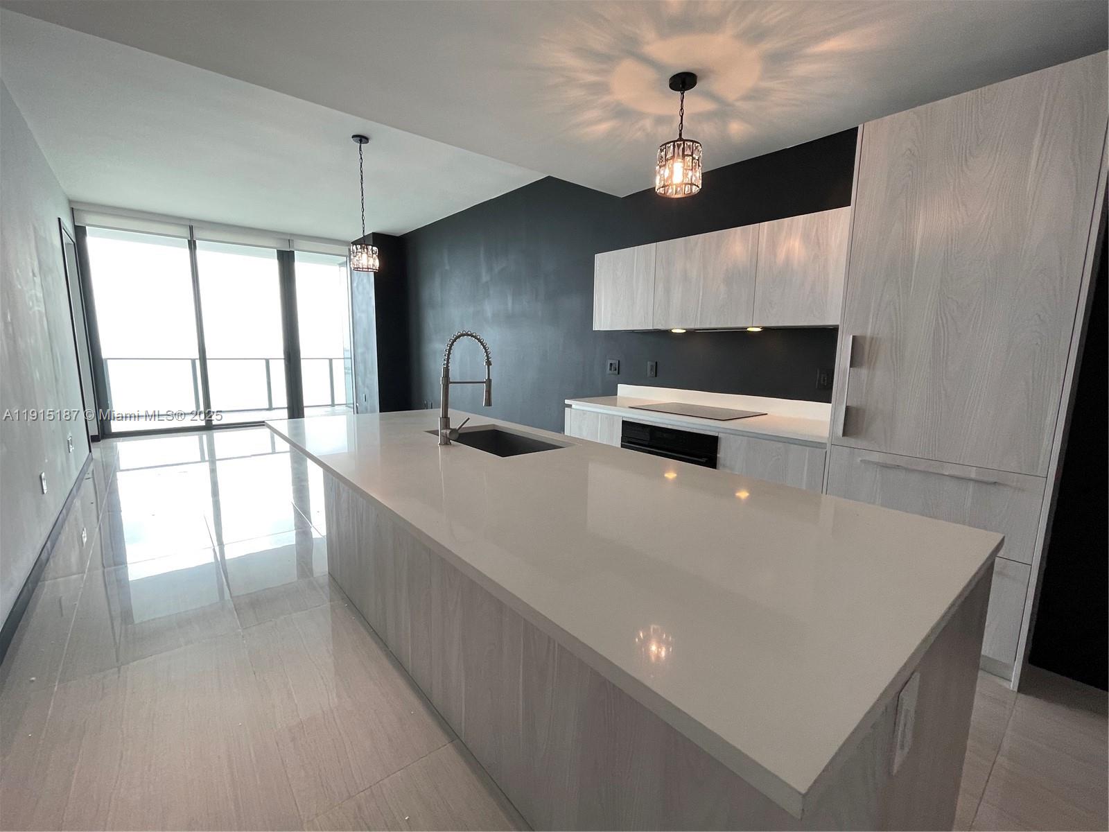 Gran Paraiso Condo - Residential Lease