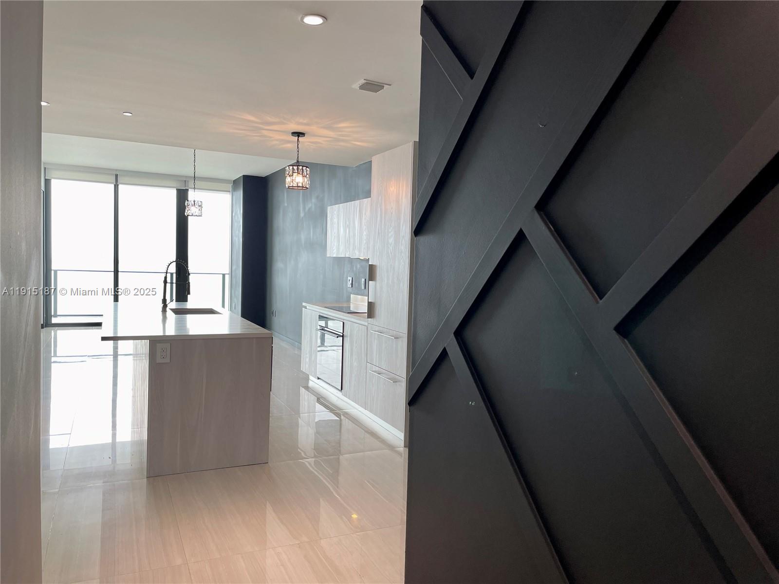 Gran Paraiso Condo - Residential Lease