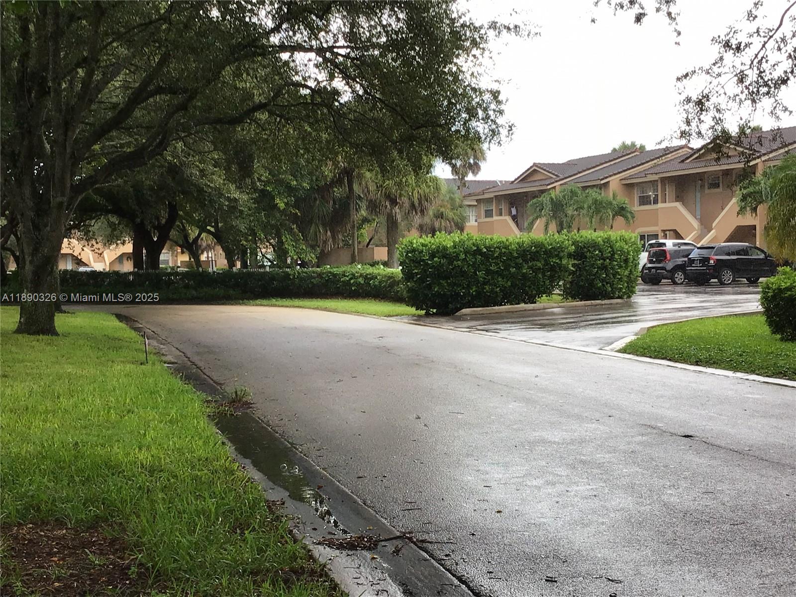 CORAL VILLAGE CONDO - Residential Lease