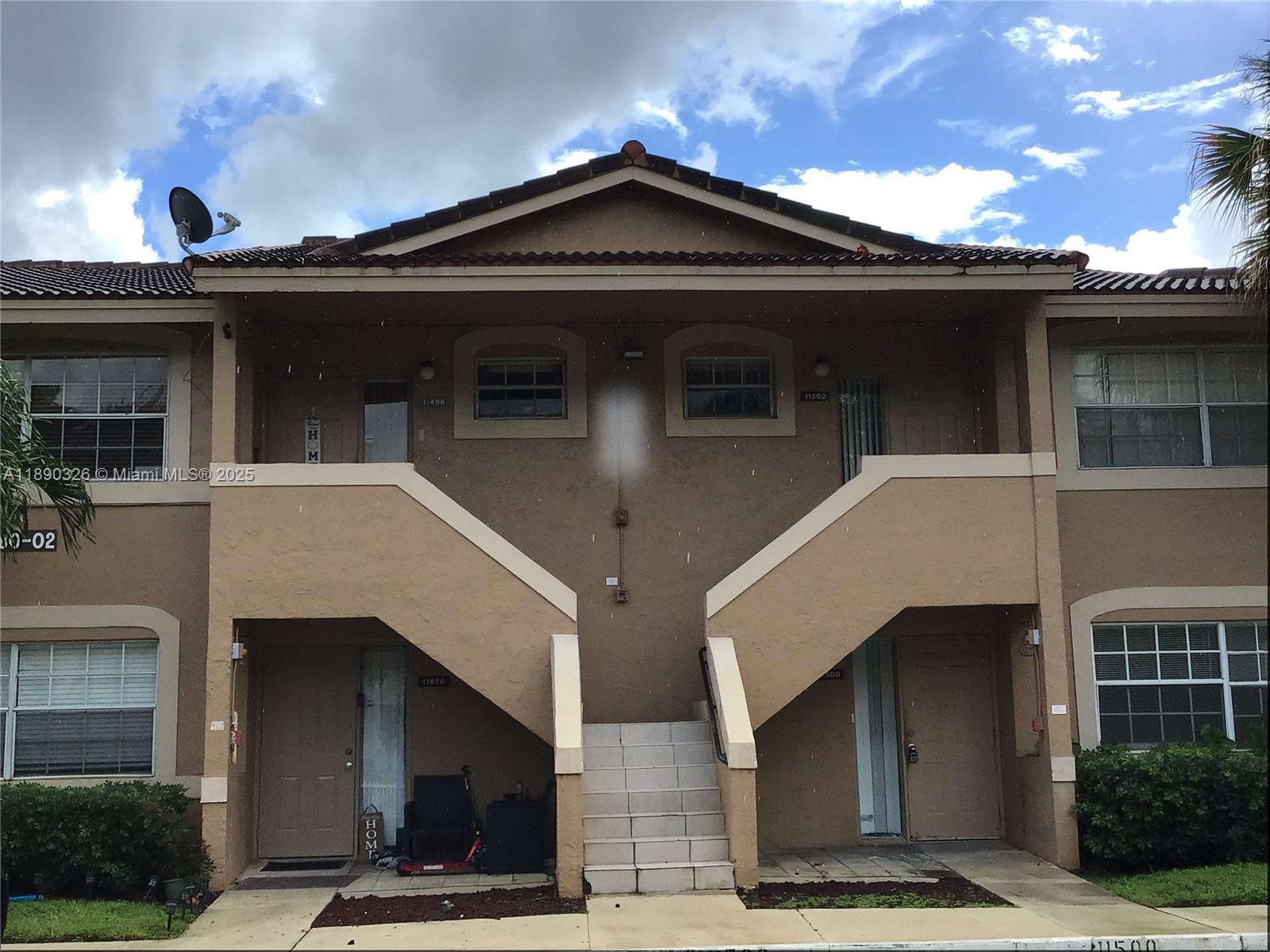 Move-In Ready! Charming 2-Bedroom, 2-Bath Unit
Beautiful granite countertops with a cozy breakfast nook, Tile flooring throughout,
Full-size washer and dryer in-unit. Enjoy a relaxing pool view from the master bedroom
Located in a peaceful neighborhood in the heart of Coral Springs. This unit offers,
Easy access to highways, shopping centers, and parks. Excellent schools nearby.