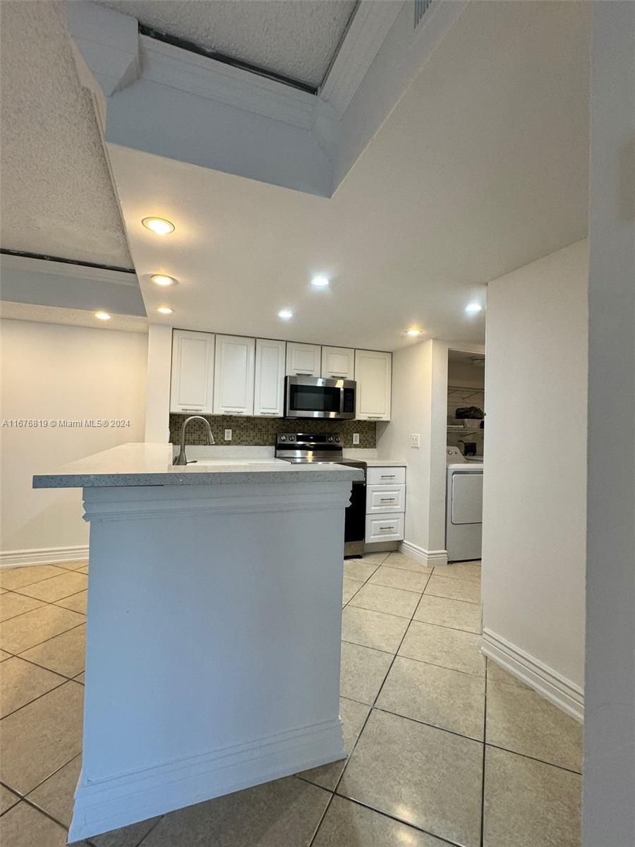 VISCONTI CONDO - Residential