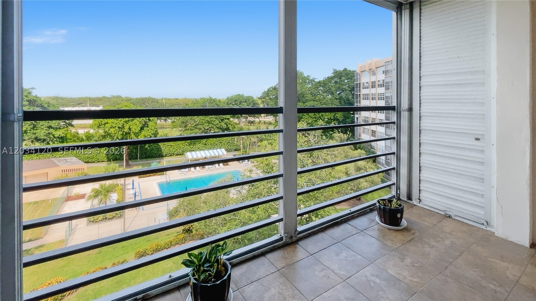 1300 Saint Charles Pl