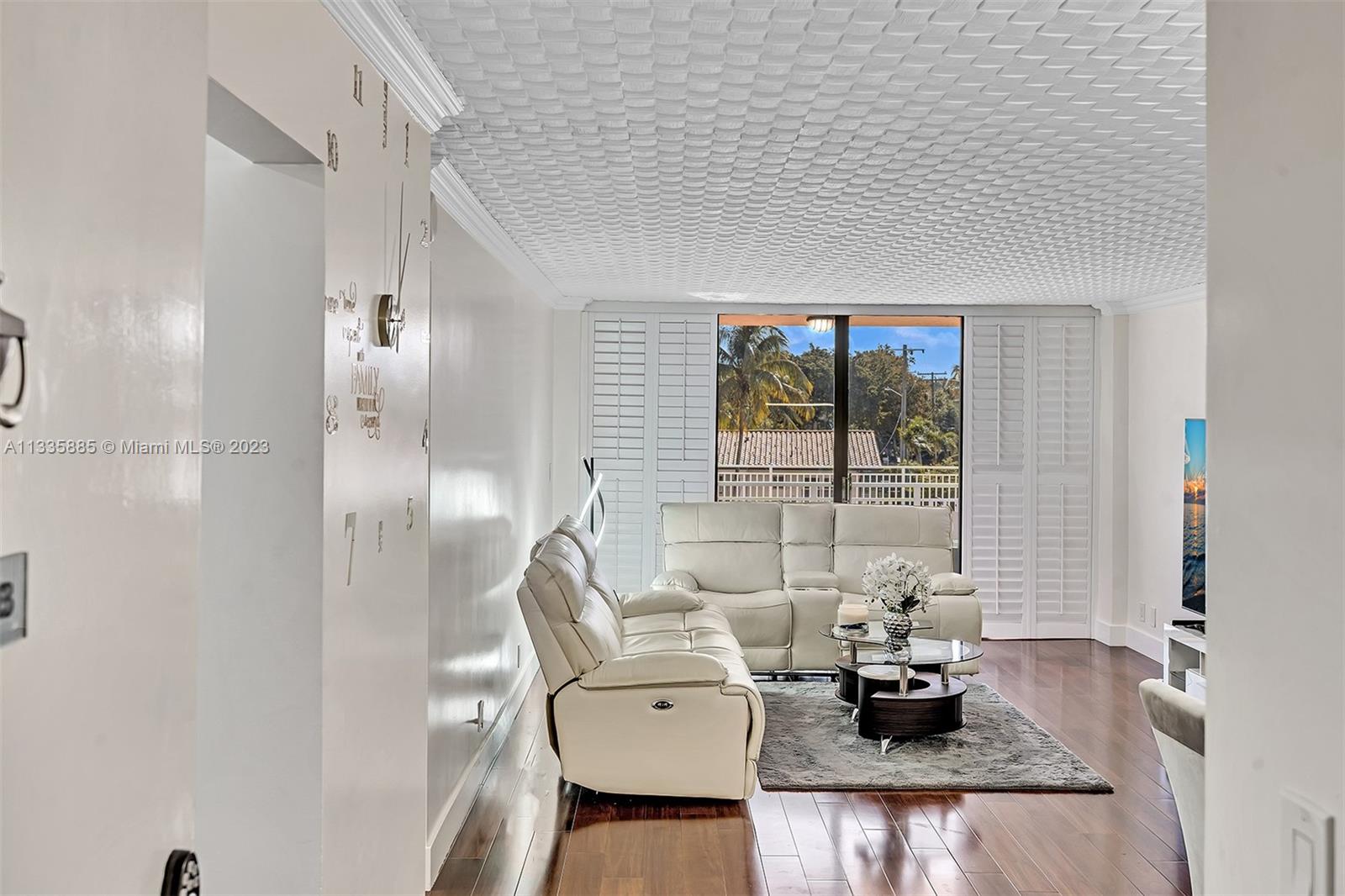 WATERSIDE TOWERS CONDO - Residential