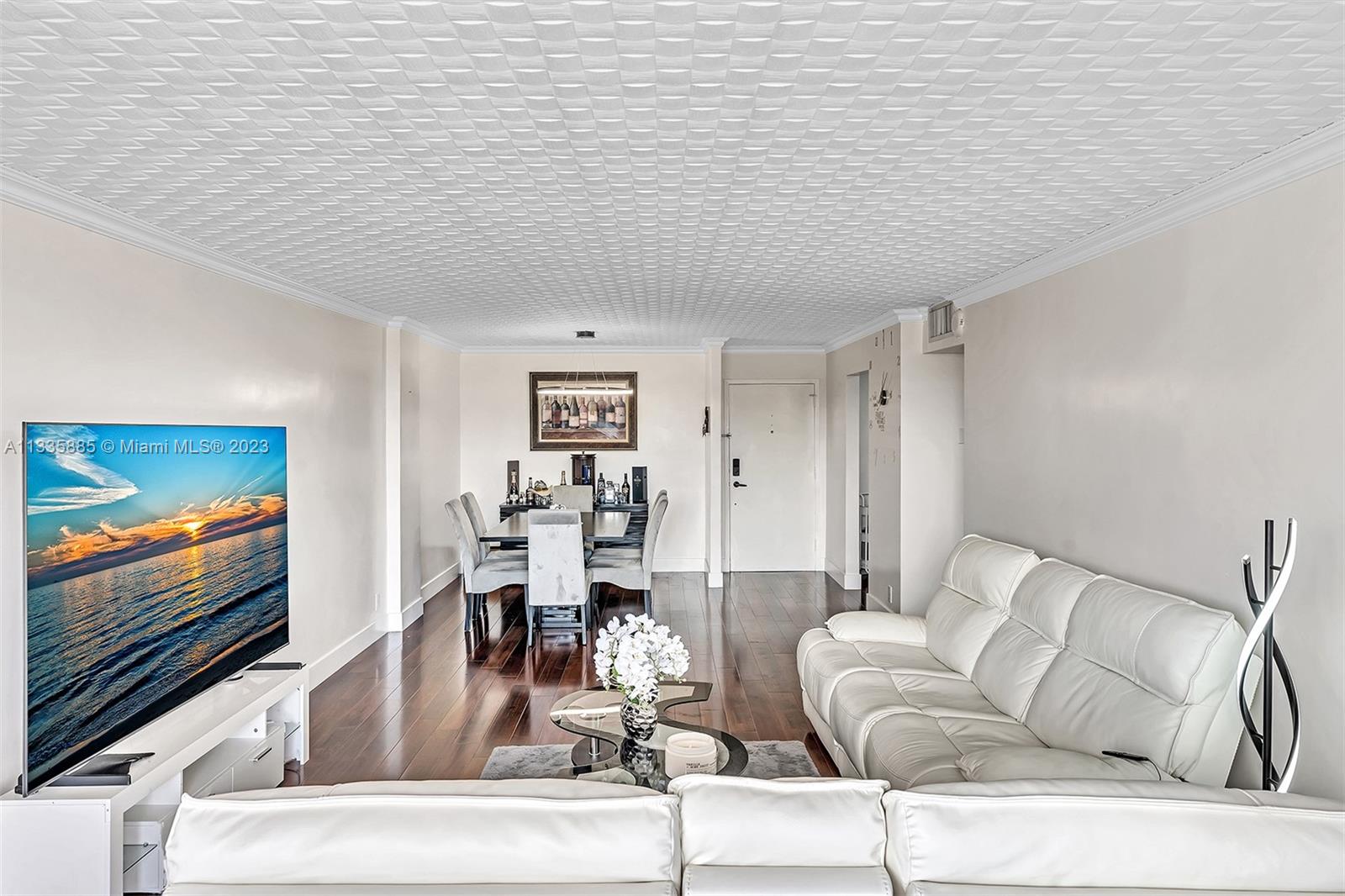 WATERSIDE TOWERS CONDO - Residential