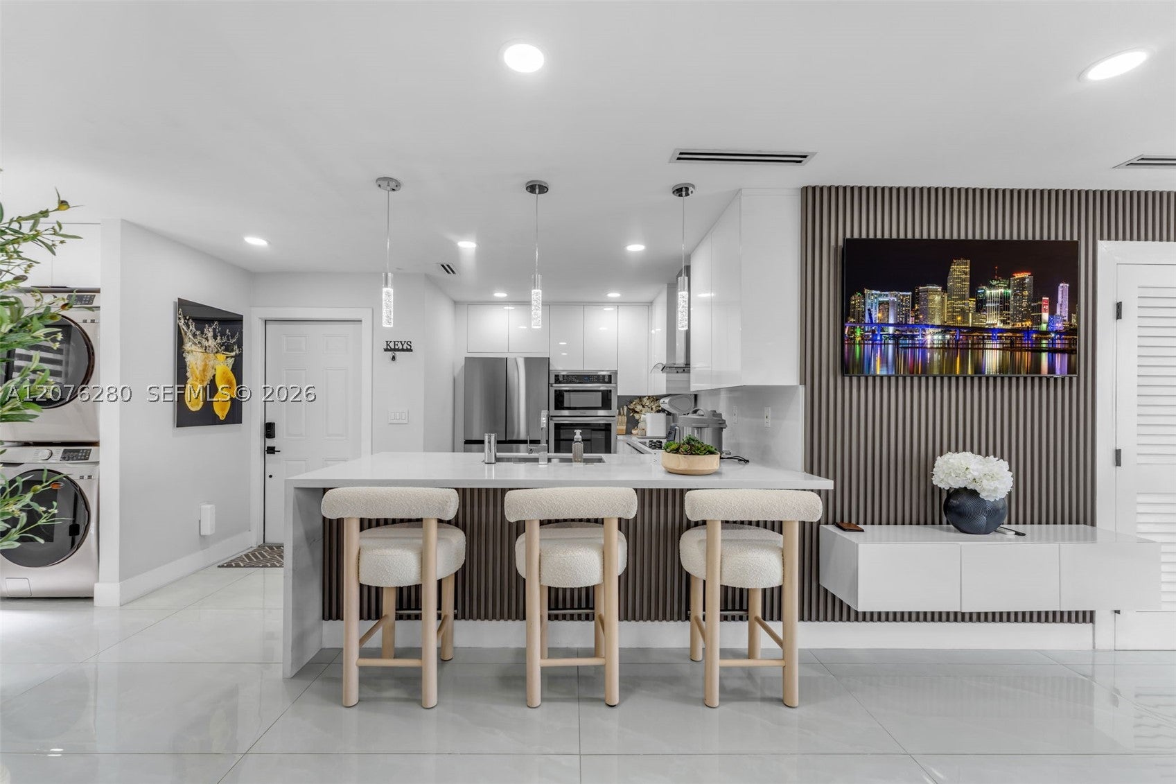 1180 NW 124th Pl 208, Miami FL 33182