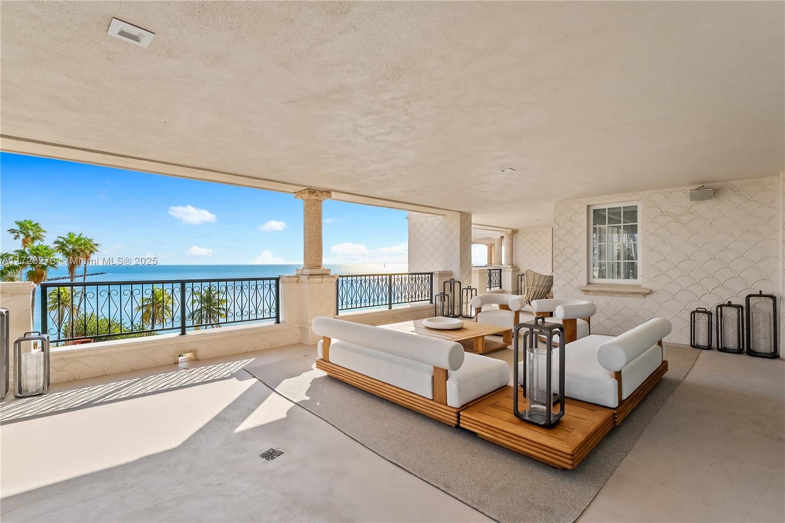 7400 OCEANSIDE AT FISHER - Residential