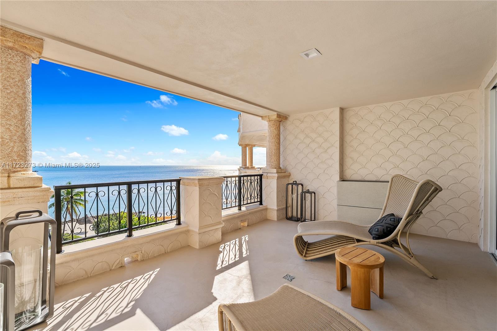 7400 OCEANSIDE AT FISHER - Residential