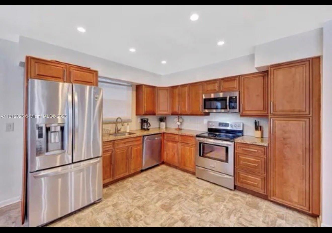 ST JAMES PARK NORTH - Residential Lease