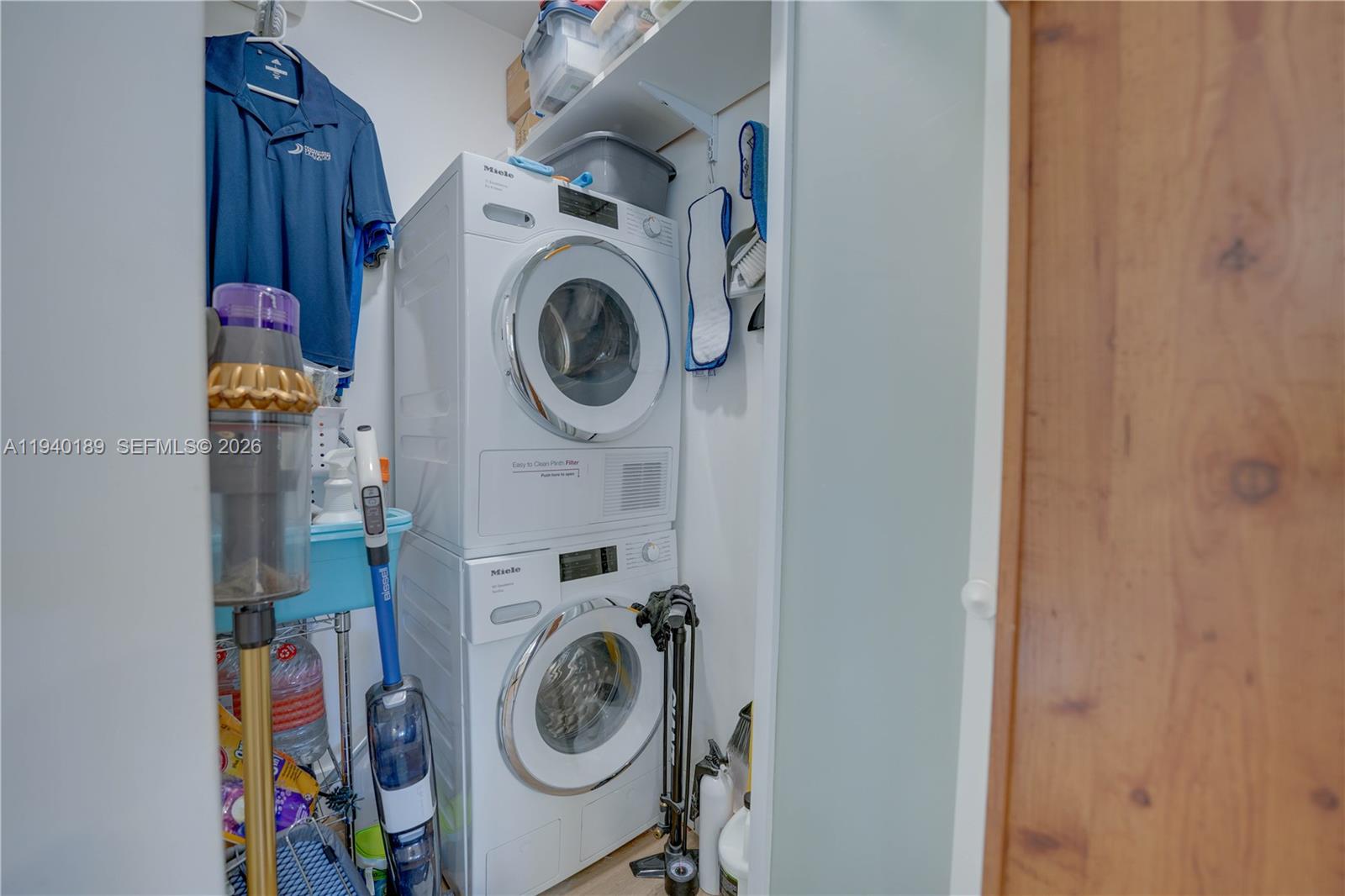 Croissant Springs - Residential Income