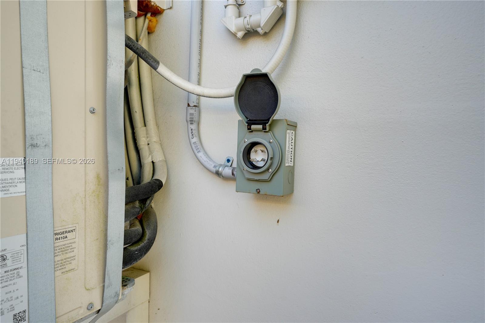 Croissant Springs - Residential Income