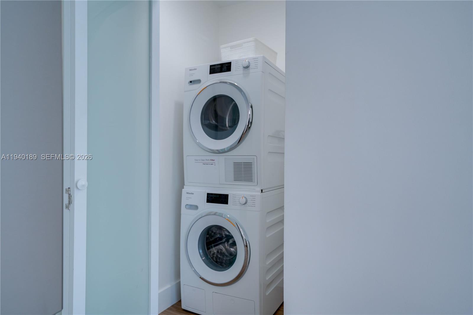 Croissant Springs - Residential Income