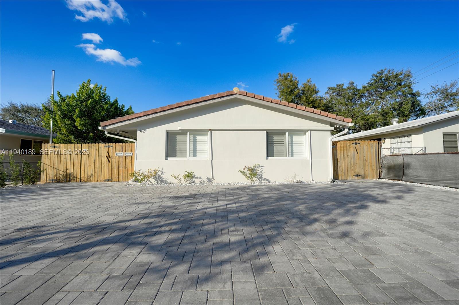 Croissant Springs - Residential Income