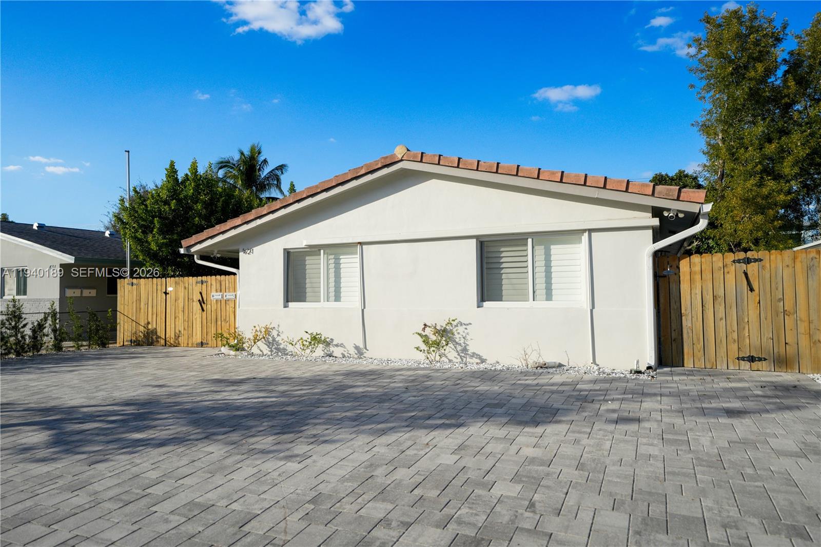 Croissant Springs - Residential Income