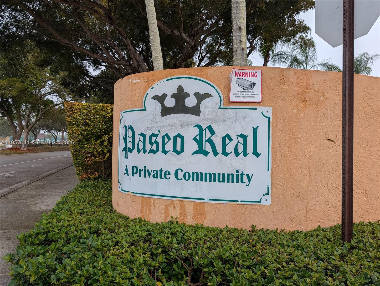 PASEO REAL CONDO - Residential