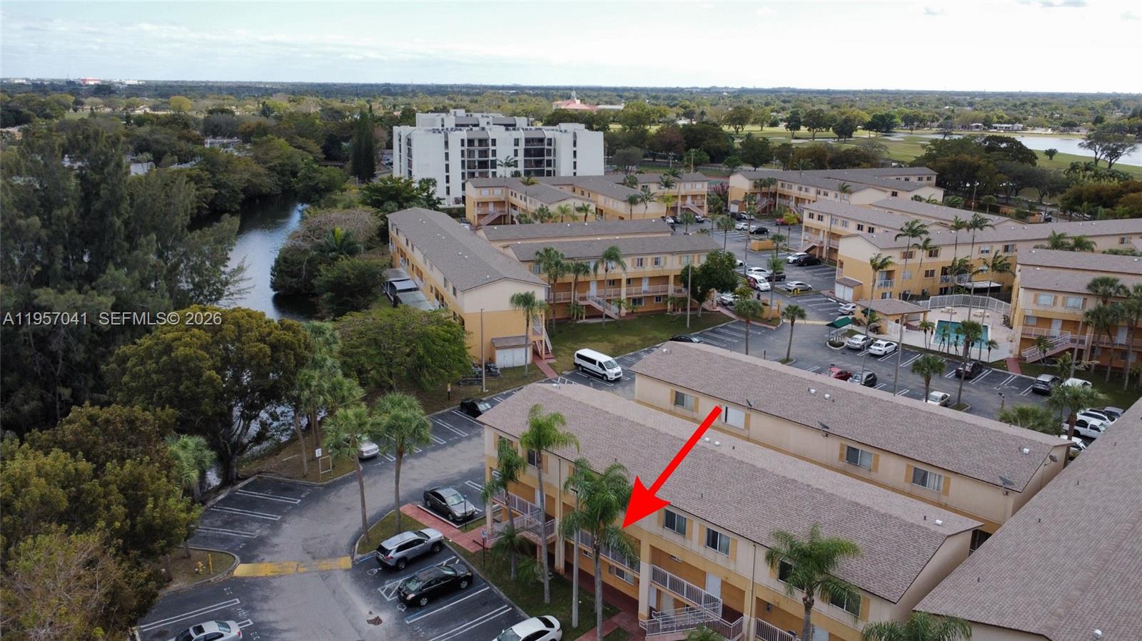 PASEO REAL CONDO - Residential