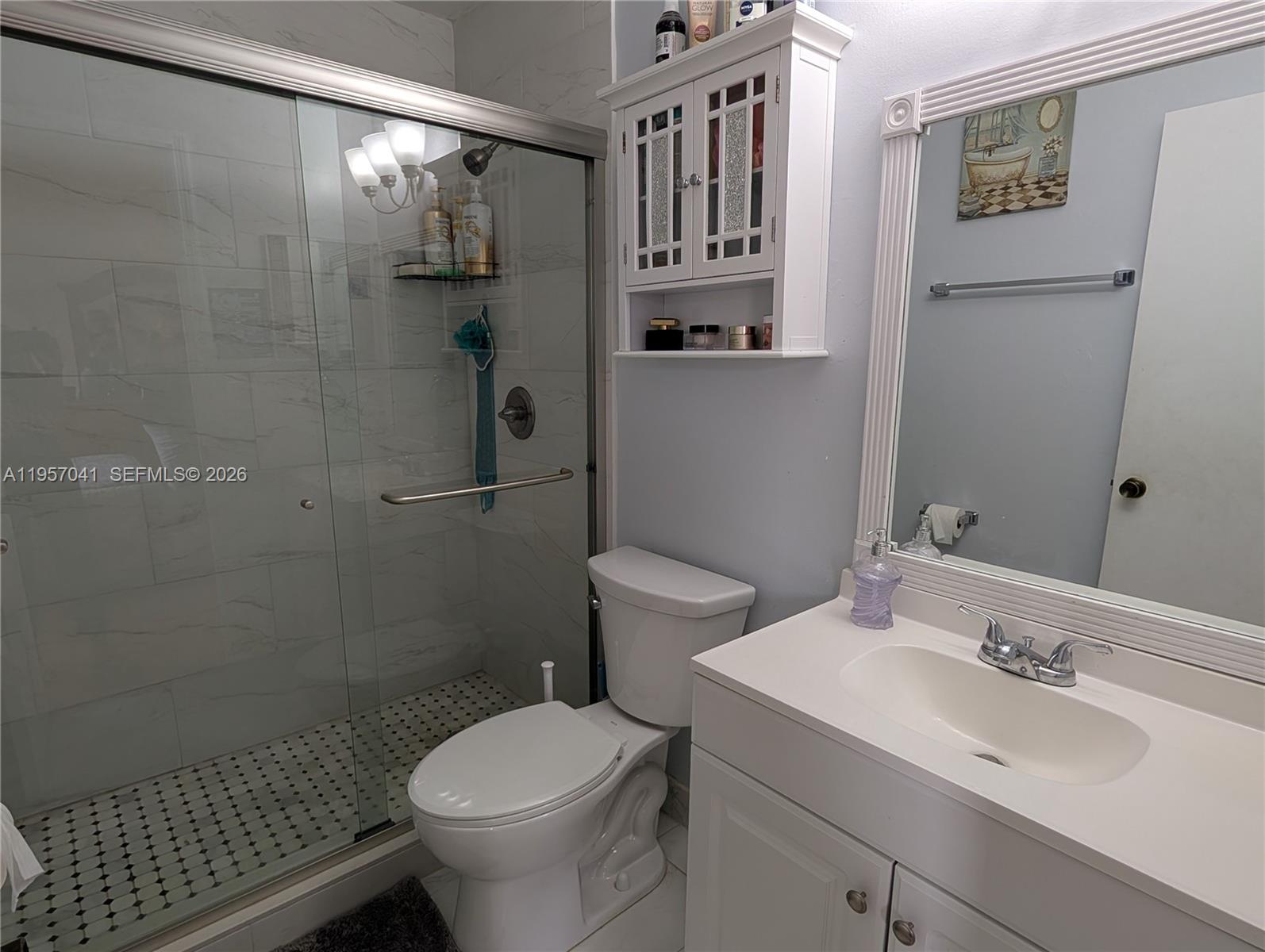 PASEO REAL CONDO - Residential