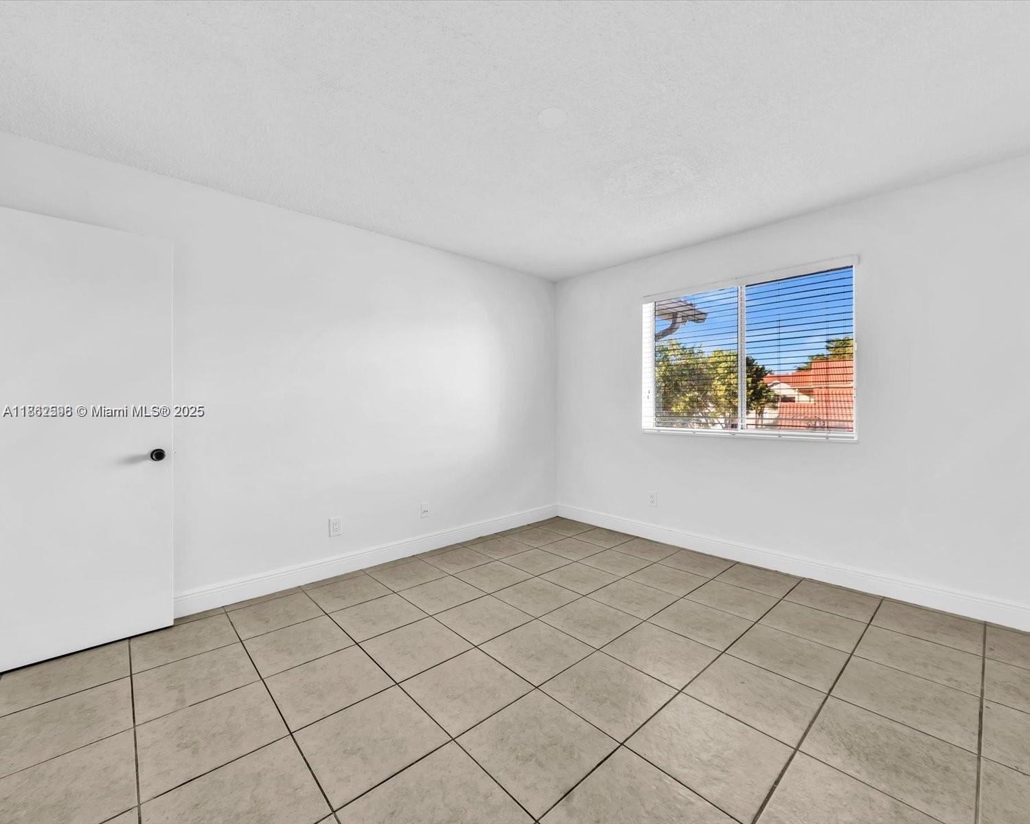 ROYAL PALM PLACE - Residential