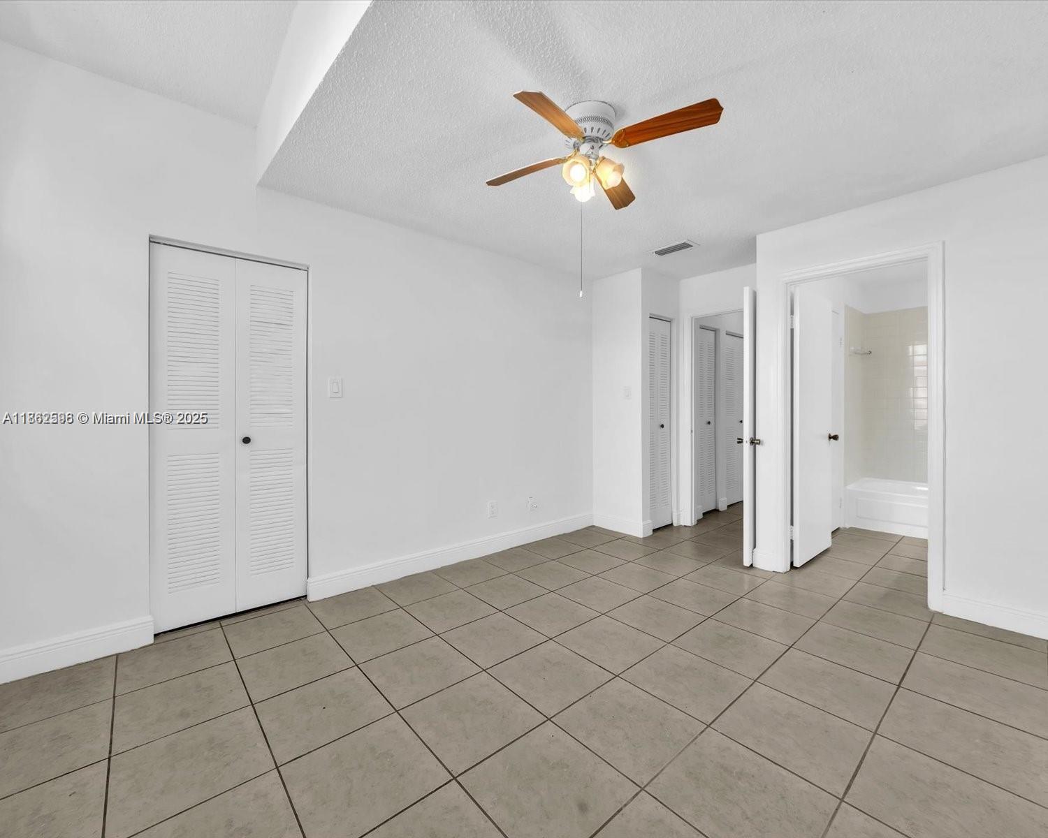 ROYAL PALM PLACE - Residential