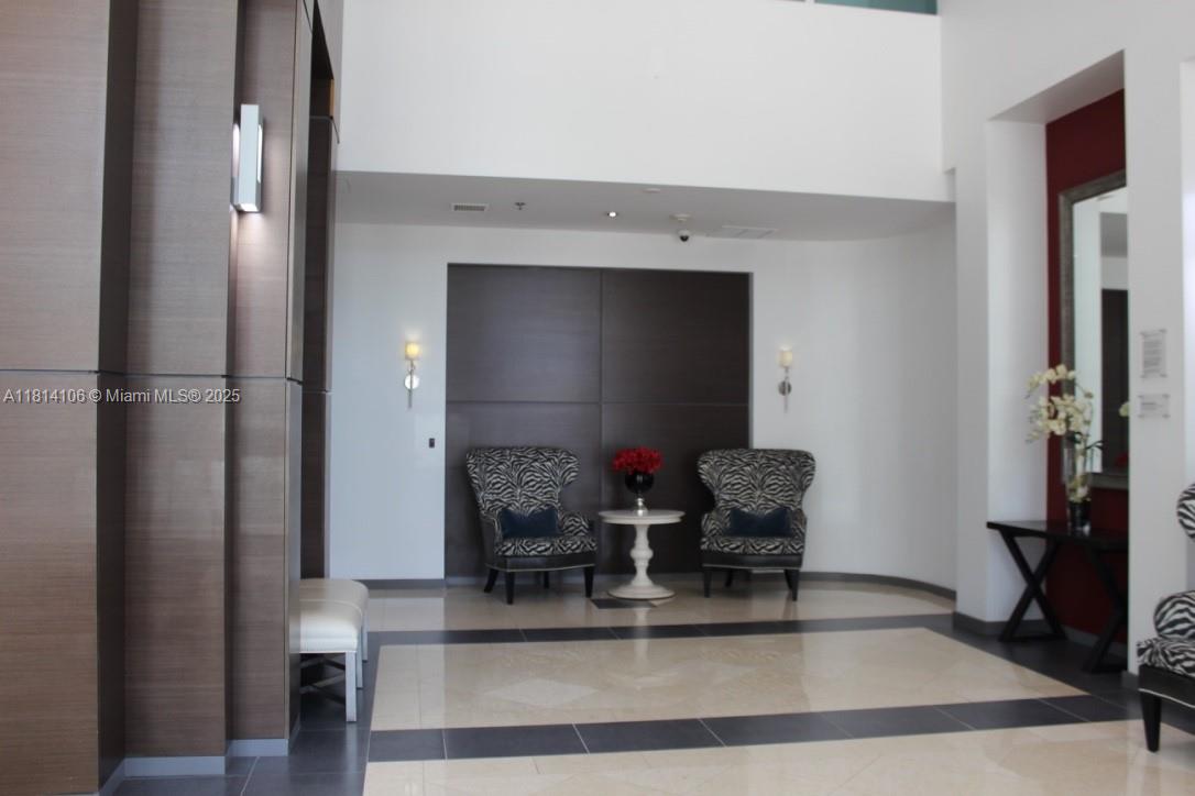 THE MARK ON BRICKELL COND - Residential Lease