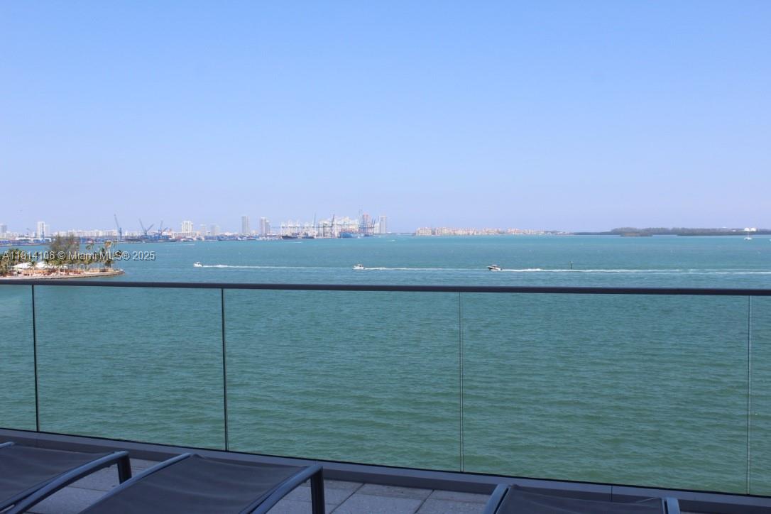 THE MARK ON BRICKELL COND - Residential Lease