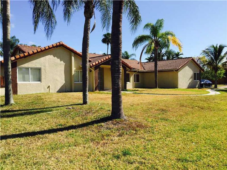 Beautyful 3315 SQF house, totally remodeled two car garage, !!REGULAR SALE!! corner lot size 15964 SQF, !DONT MISS THIS OPPORTUNITY!....!MOTIVATED OWNER!!