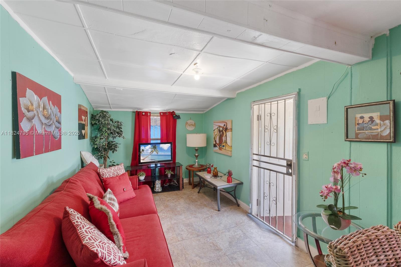 WYND WOOD PARK - Residential