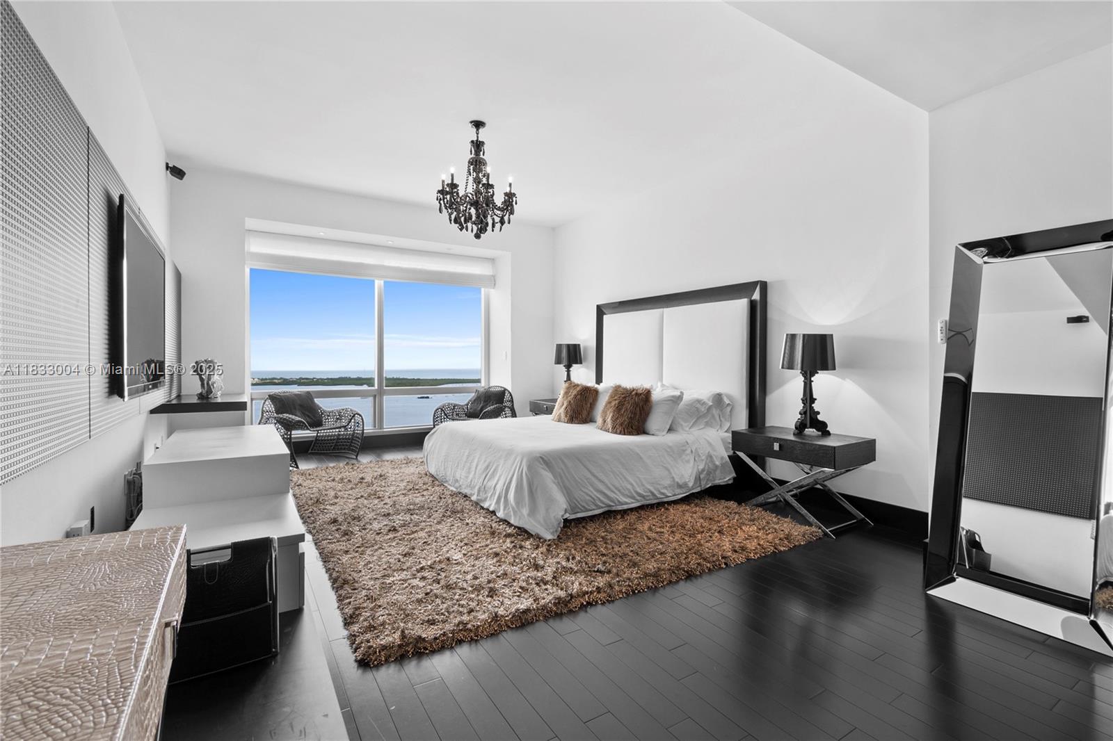 MILLENNIUM TOWER RESIDENC - Residential