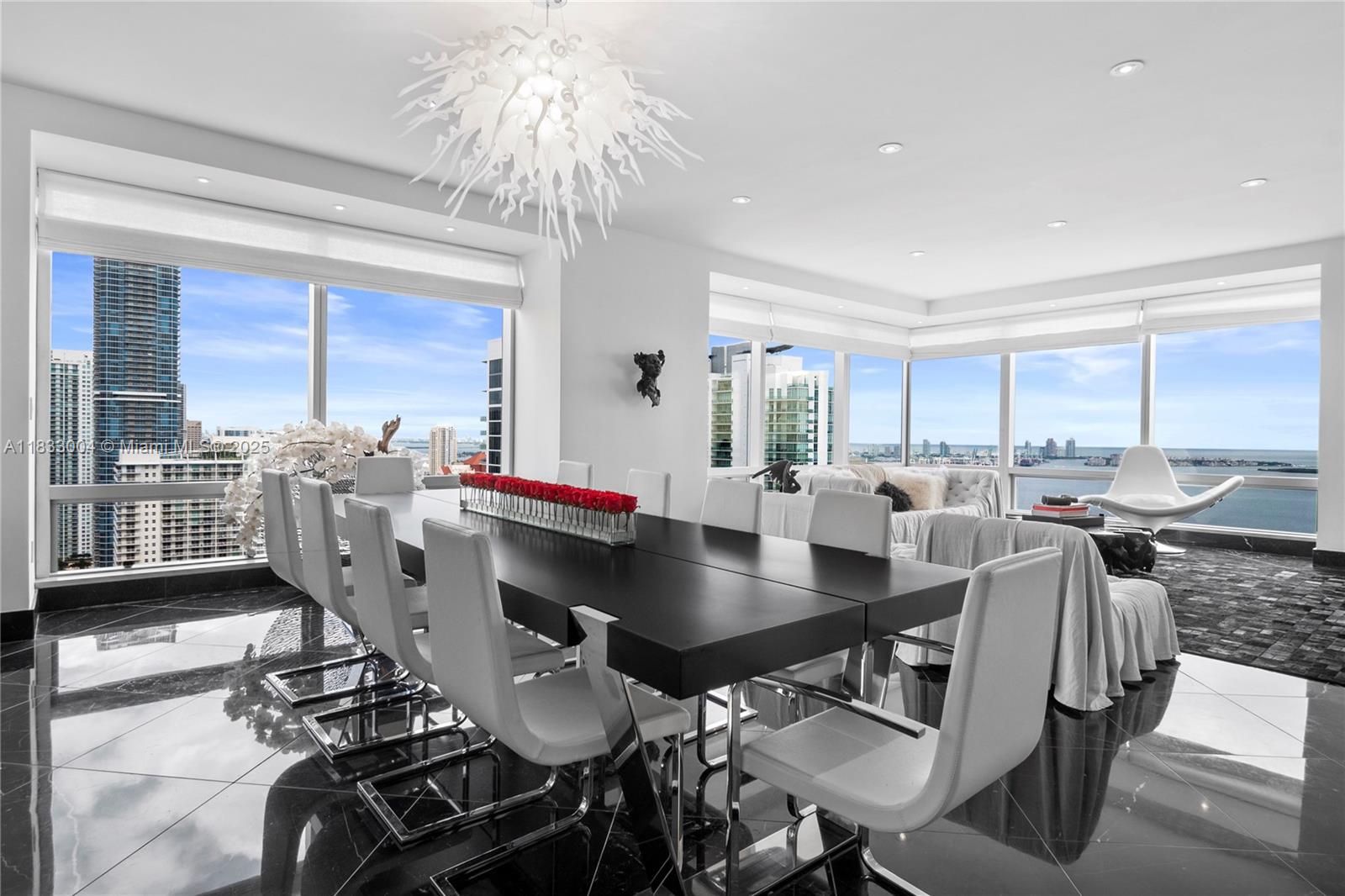 1425 Brickell Ave 42E