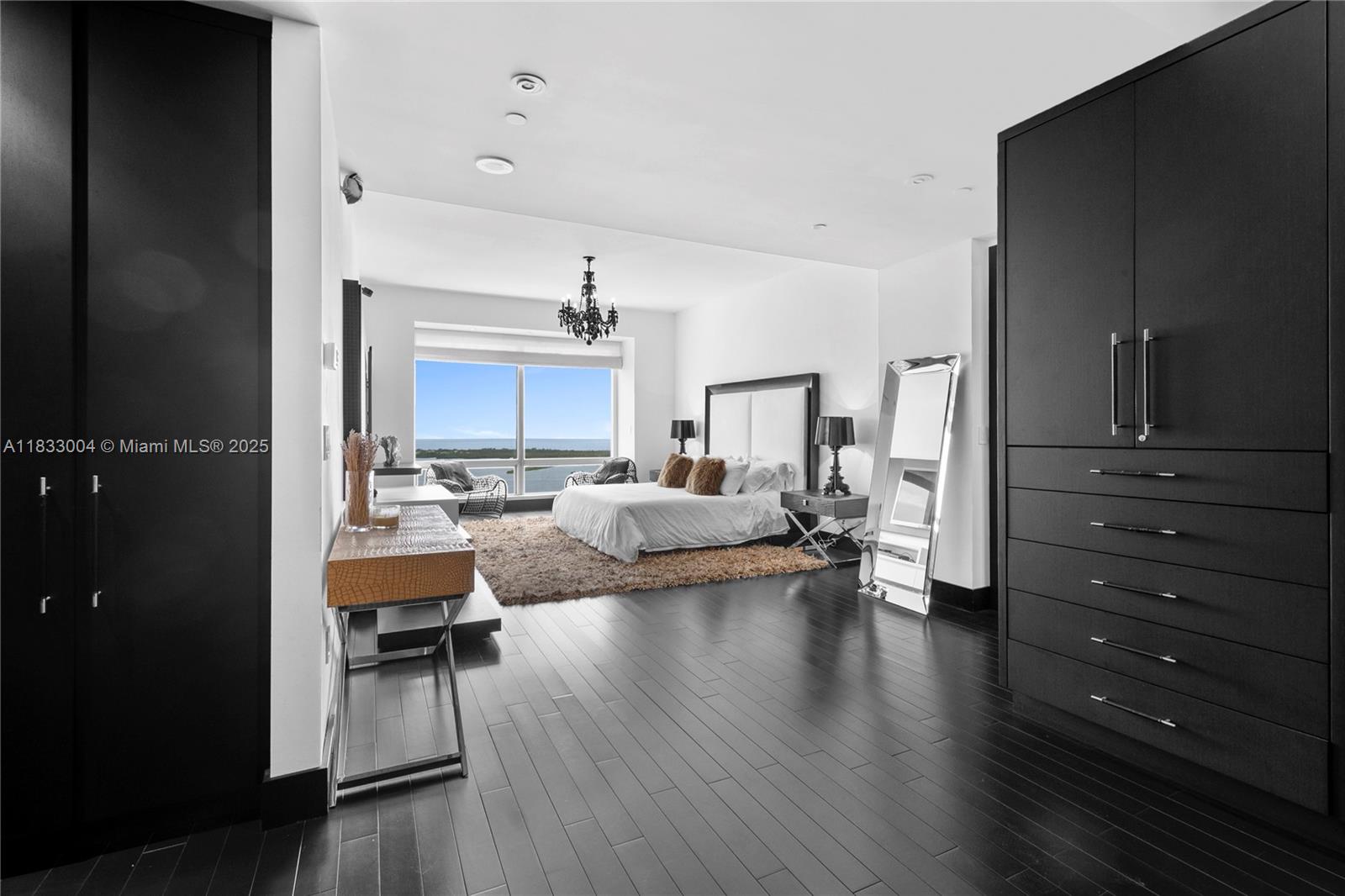 MILLENNIUM TOWER RESIDENC - Residential