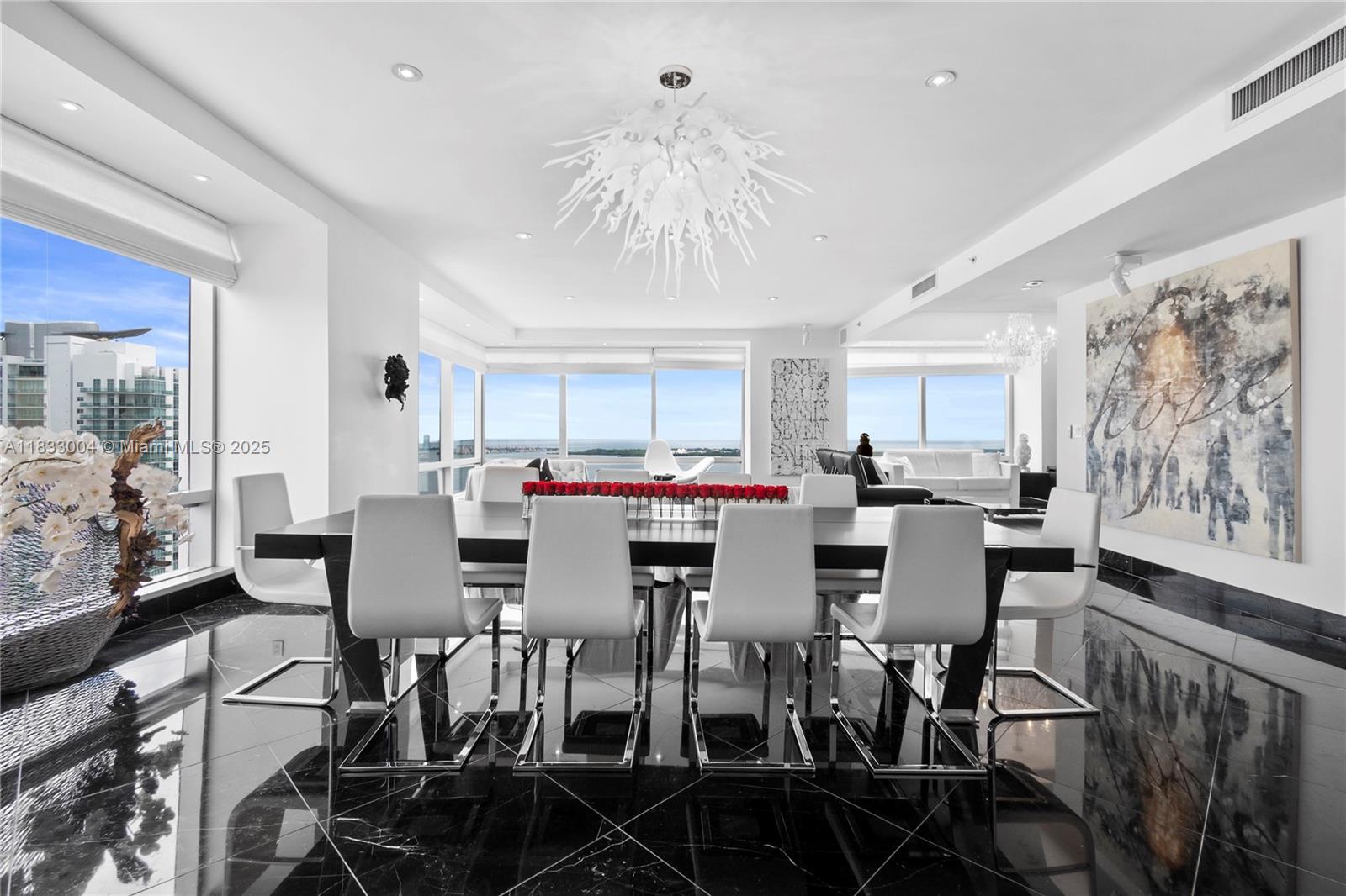 1425 Brickell Ave 42E
