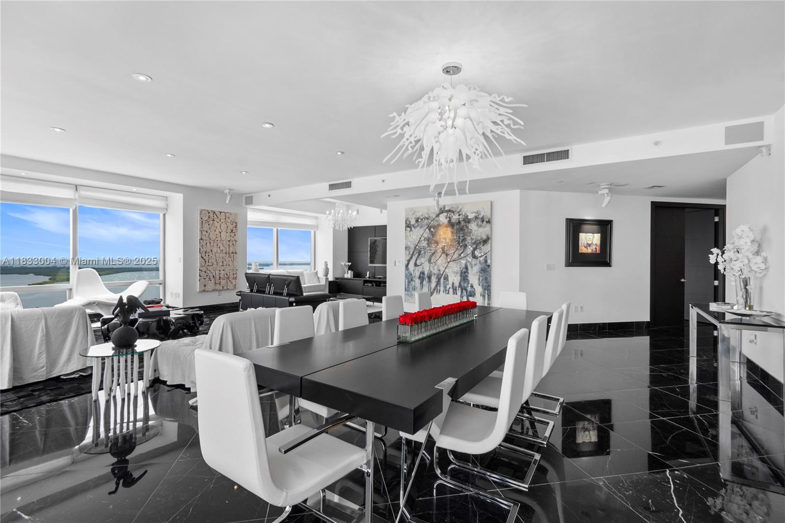 MILLENNIUM TOWER RESIDENC - Residential