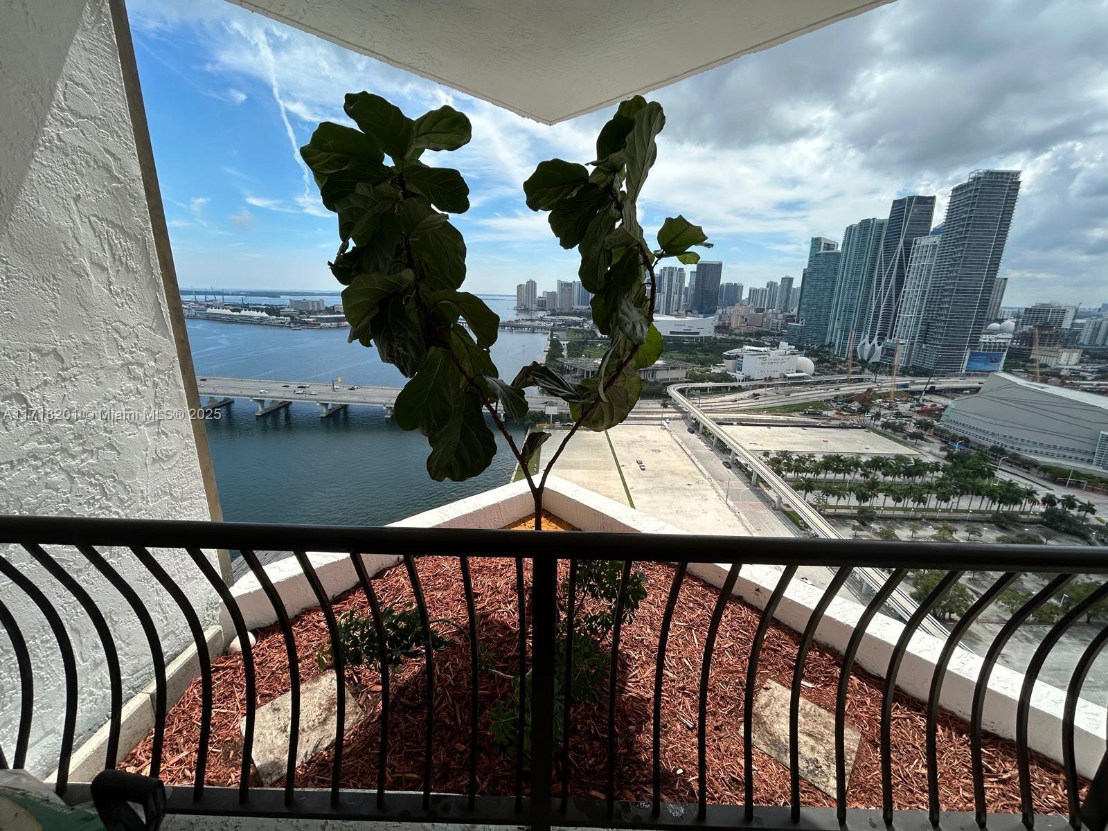 VENETIA CONDO - Residential